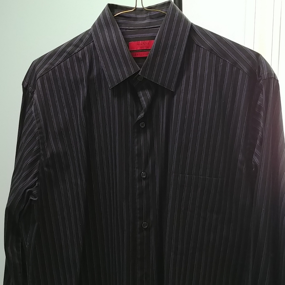 Black long sleeve shirt